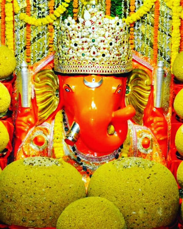 21 मोदक अर्पण