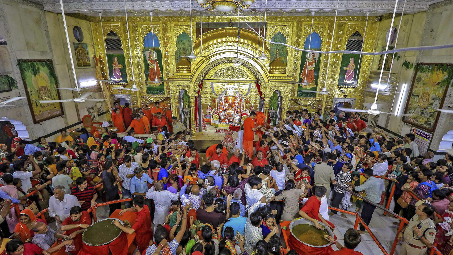 moti dungari temple jaipur